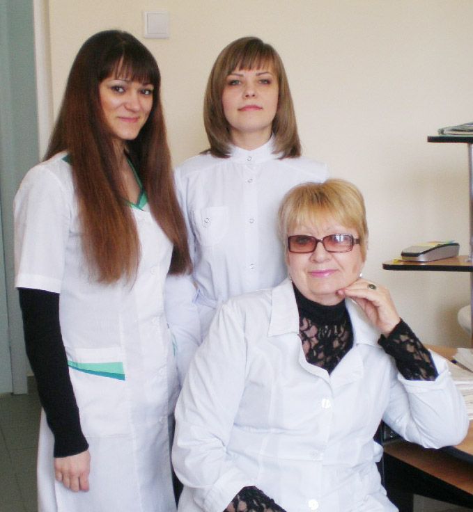Слева направо:  О.Н. Родионова,  И.А. Колмычек  и Т.А. Подерюгина
