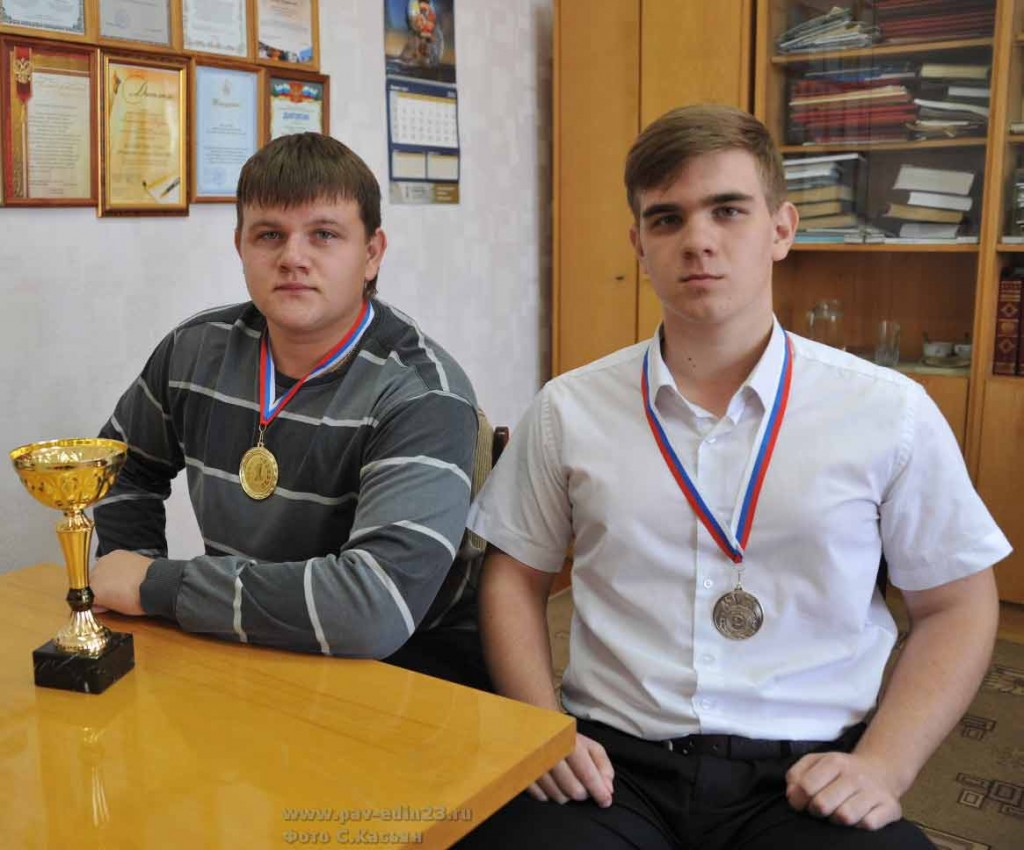 Максим Безвесельный и Дмитрий Бридня теперь готовятся к чемпионату края. Фото С. Касьян.