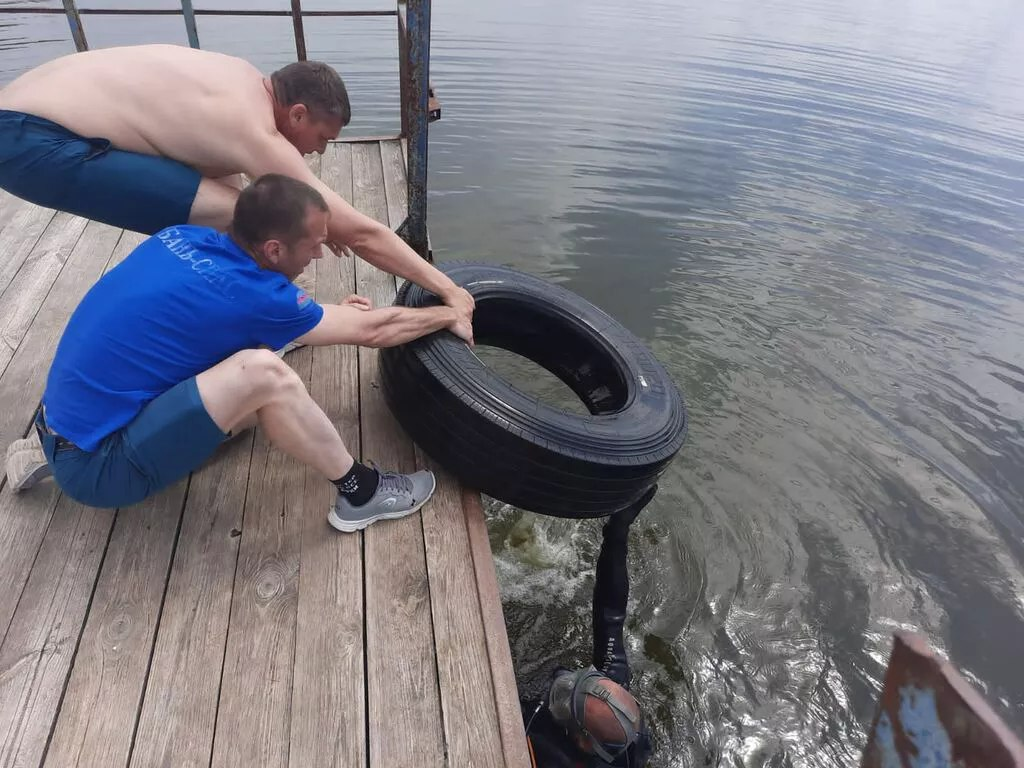 Водолазные работы на станичном пляже в Павловской | 25.05.2023 | Павловская  - БезФормата